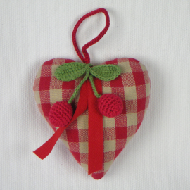 Coeur rouge cerise-coccinelle