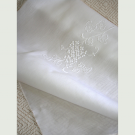 Broderie blanche  Lilas